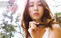 Lee Min Jung sành điệu với kính mắt Chloé